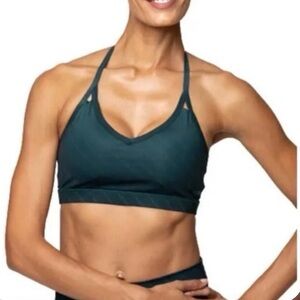 AR-33 Zion Hunter Green Yoga Sports Bra Size Large Strappy Back Athletic